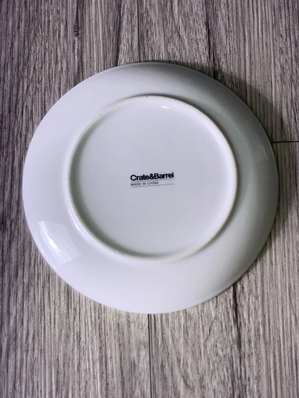 CRATE & BARREL “Just Beet It” Round Ceramic Appetizer Plate 6.75 inches